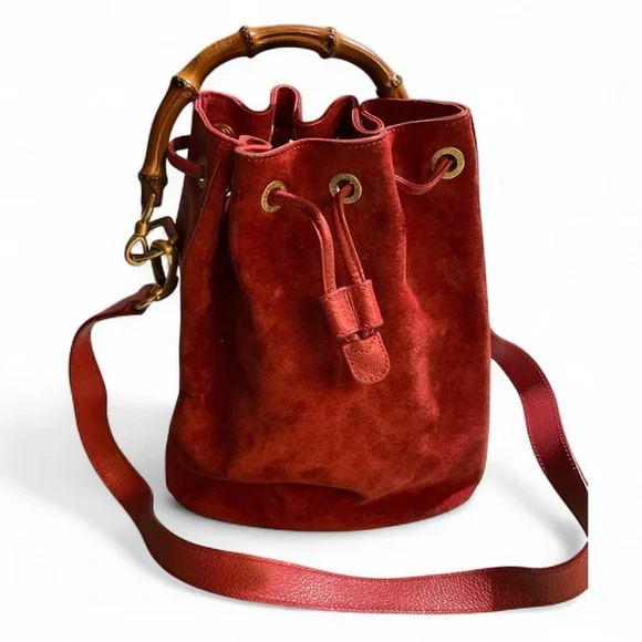 BLACK FRIDAY SALE Authentic Gucci Red Suede & Bamboo Handle Bucket Bag Crossbody - Picture 1 of 16